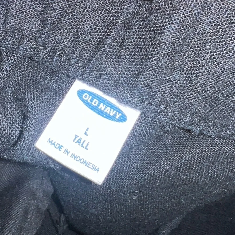 Old navy- Black pants - Picture 5 of 5